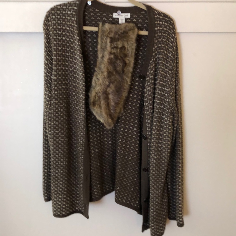 Cardigan with removable faux fur collar